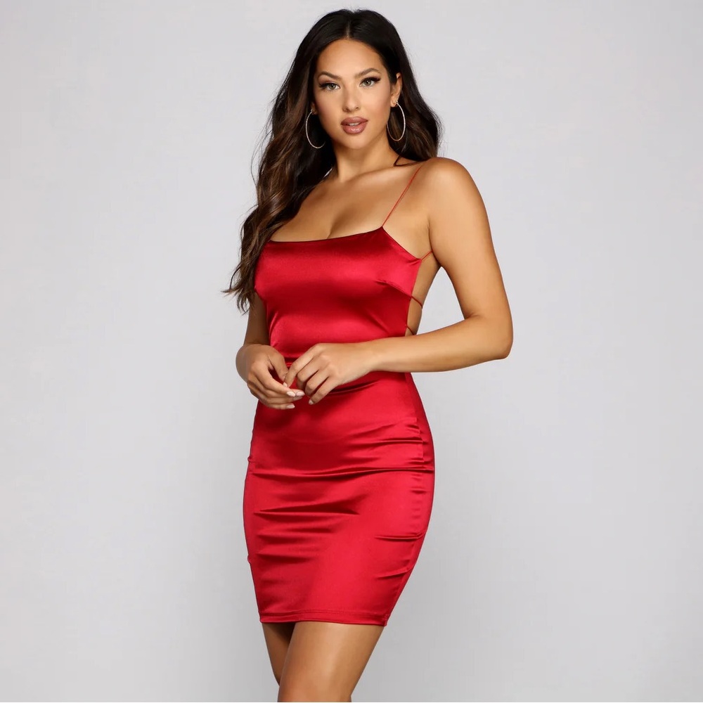Windsor She’s A Keeper Red Dress